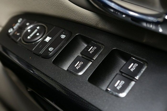 2020 Kia Carnival SLi