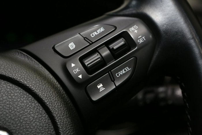 2020 Kia Carnival SLi