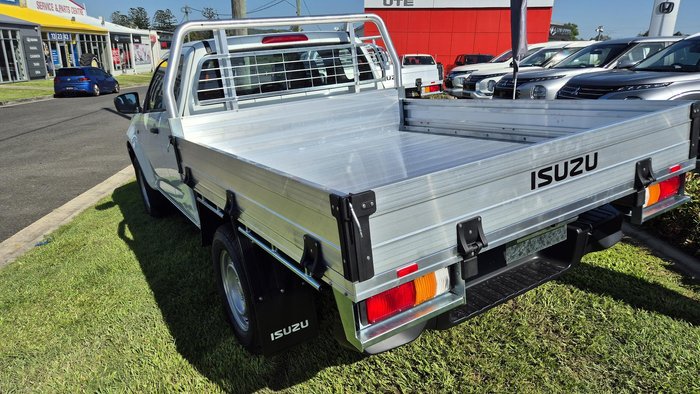 2025 Isuzu D-MAX SX