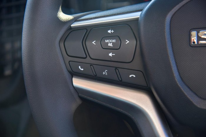 2025 Isuzu D-MAX SX