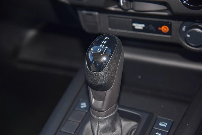 2025 Isuzu D-MAX SX