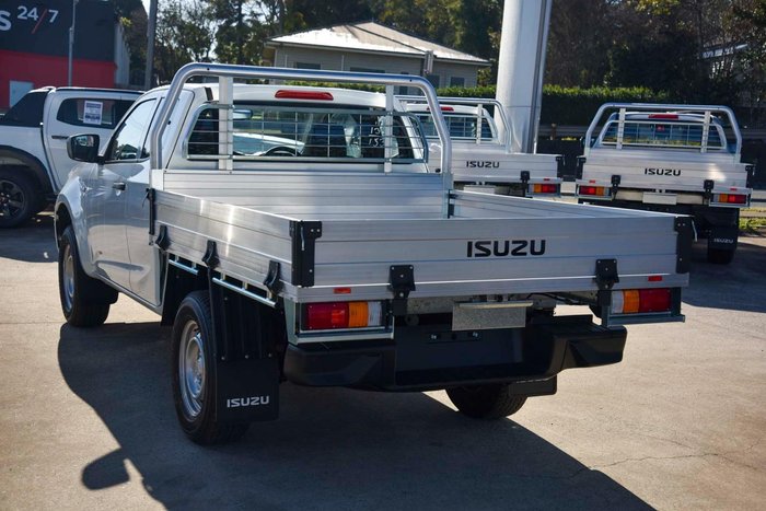 2025 Isuzu D-MAX SX