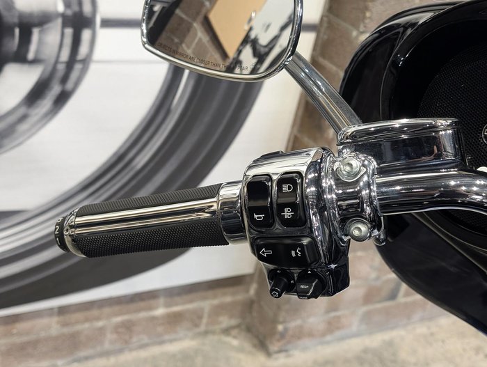 2014 Harley-Davidson CVO Limited 110 (FLHTKSE) CVO