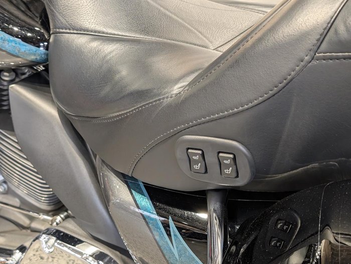 2014 Harley-Davidson CVO Limited 110 (FLHTKSE) CVO