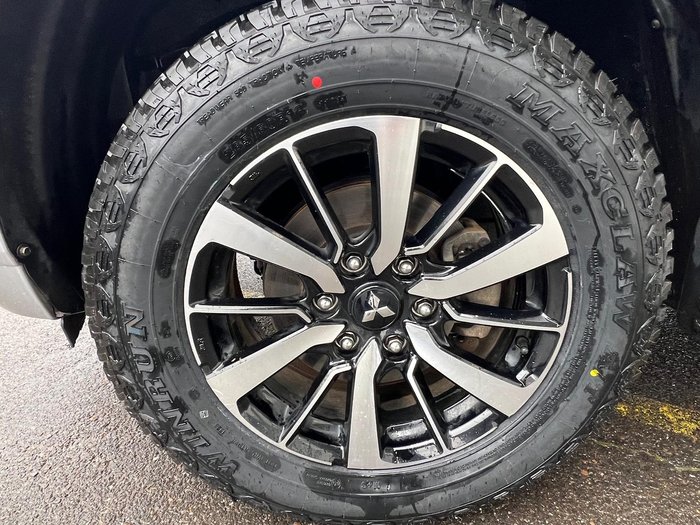 2017 Mitsubishi Pajero Sport Exceed