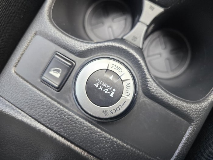2019 Nissan X-TRAIL ST