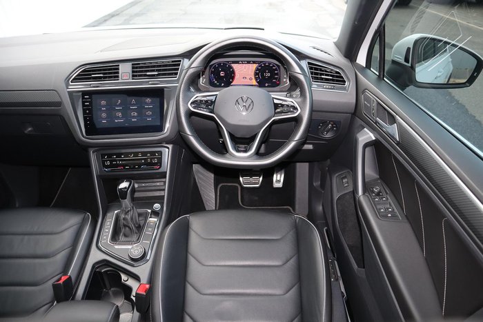 2021 Volkswagen Tiguan 162TSI R-Line