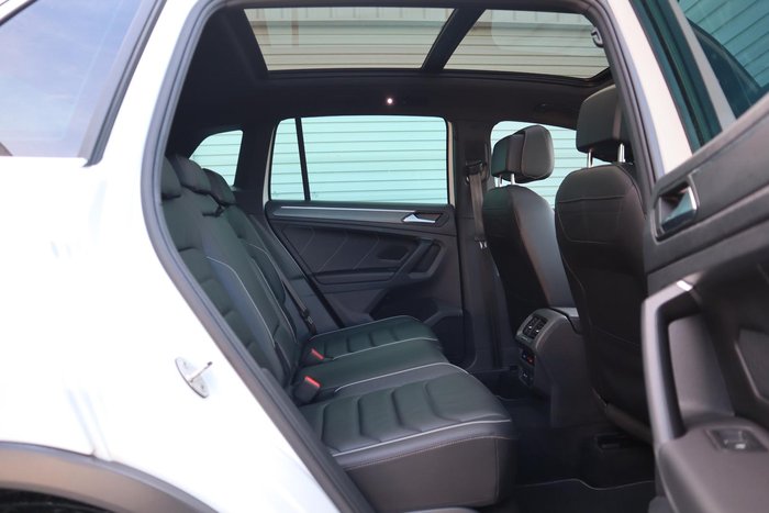 2021 Volkswagen Tiguan 162TSI R-Line
