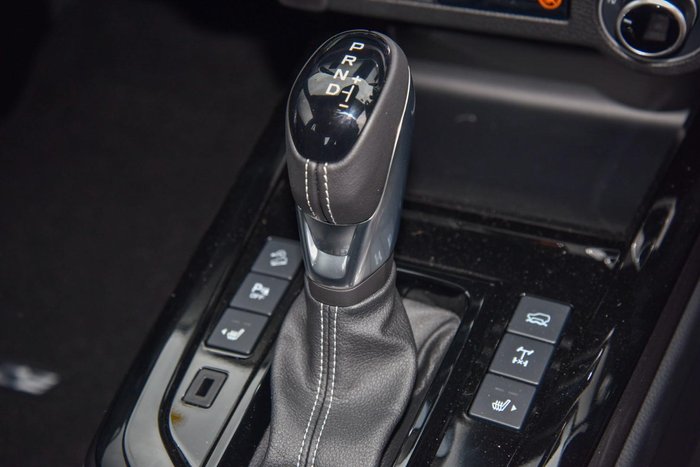 2025 Isuzu D-MAX BLADE