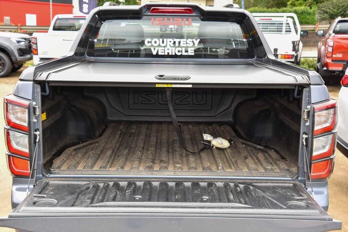 2025 Isuzu D-MAX X-TERRAIN