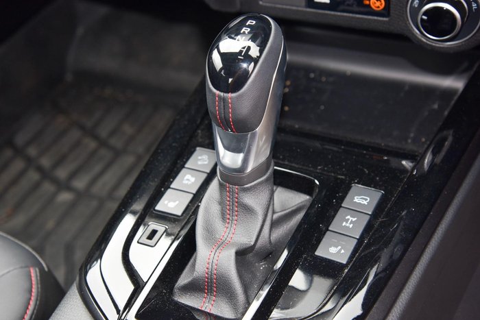 2025 Isuzu D-MAX X-TERRAIN