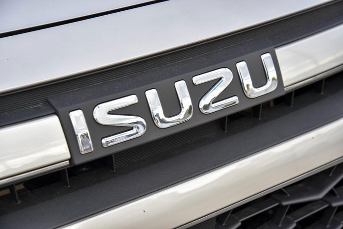 2025 Isuzu D-MAX LS-U
