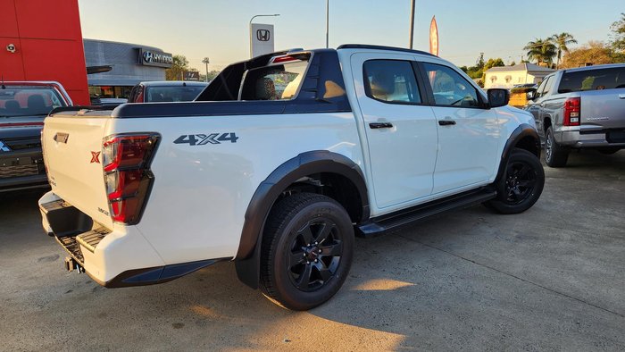 2025 Isuzu D-MAX X-TERRAIN