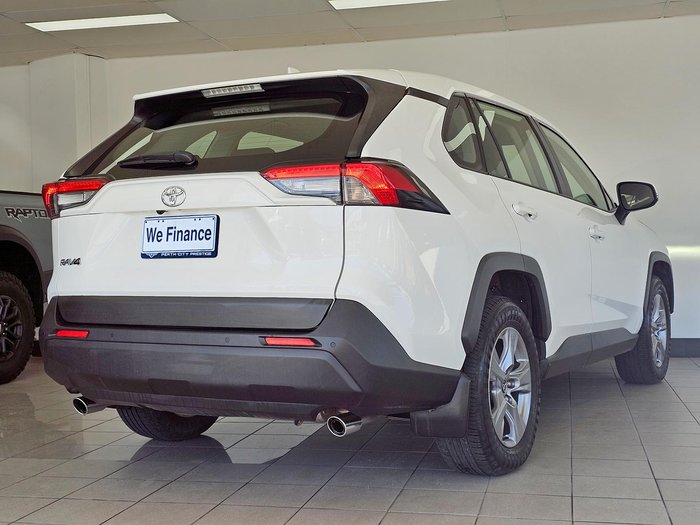 2022 Toyota RAV4 GX