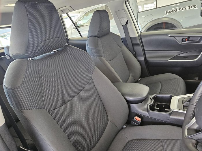 2022 Toyota RAV4 GX