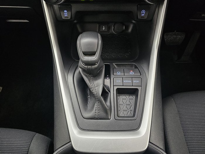 2022 Toyota RAV4 GX