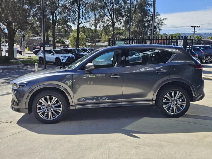 2025 Mazda CX-5 G35 Akera
