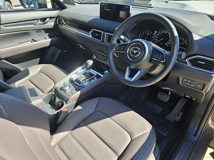 2025 Mazda CX-5 G35 Akera