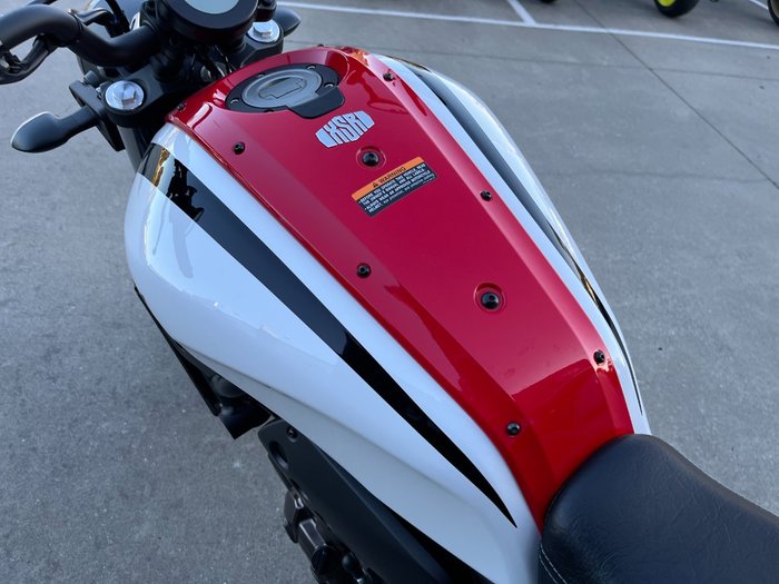 2021 Yamaha XSR700