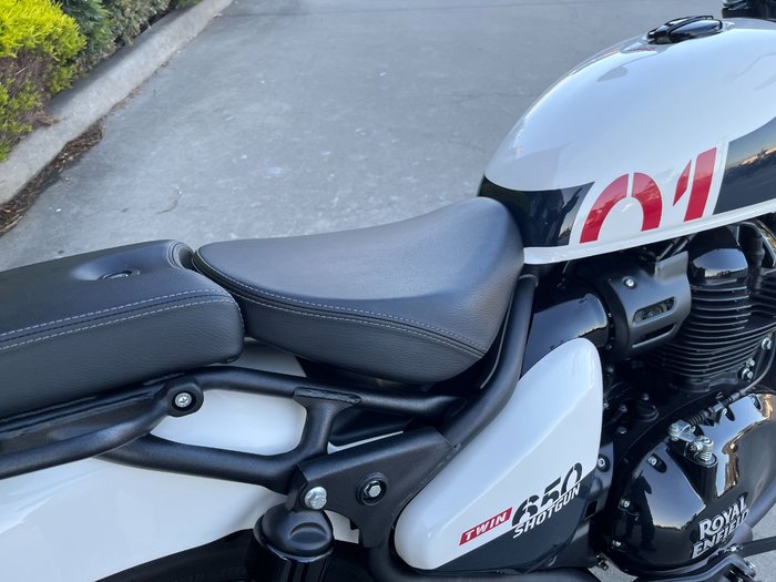 2024 Royal Enfield SHOTGUN 650