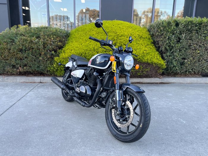 2024 Royal Enfield SHOTGUN 650