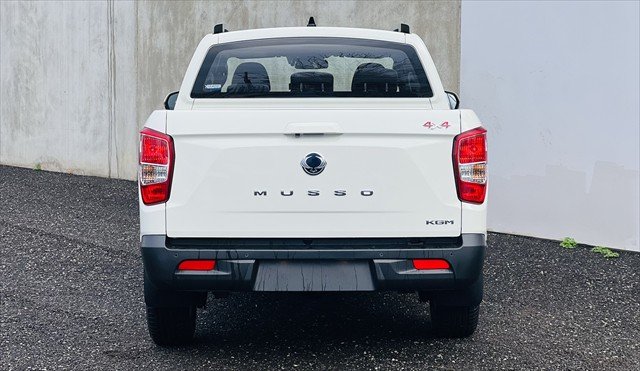 2025 KGM Musso ELX