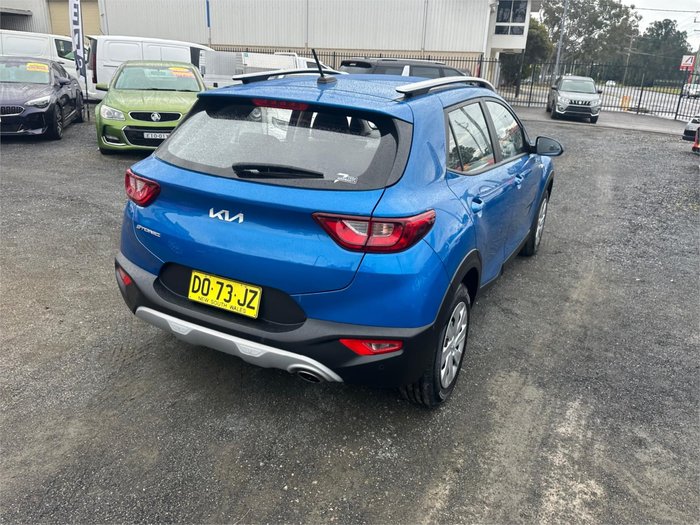 2022 KIA STONIC S