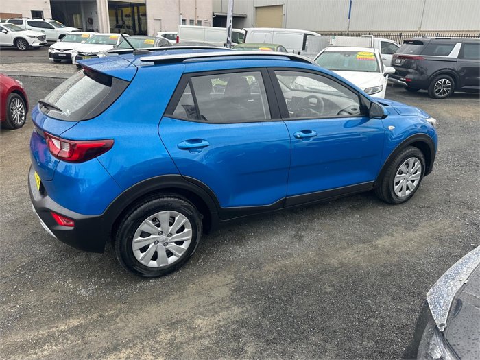 2022 KIA STONIC S