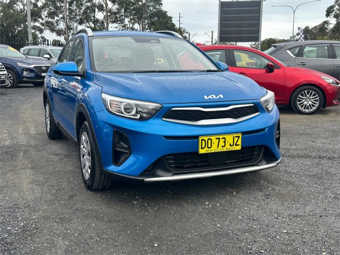 2022 KIA STONIC S