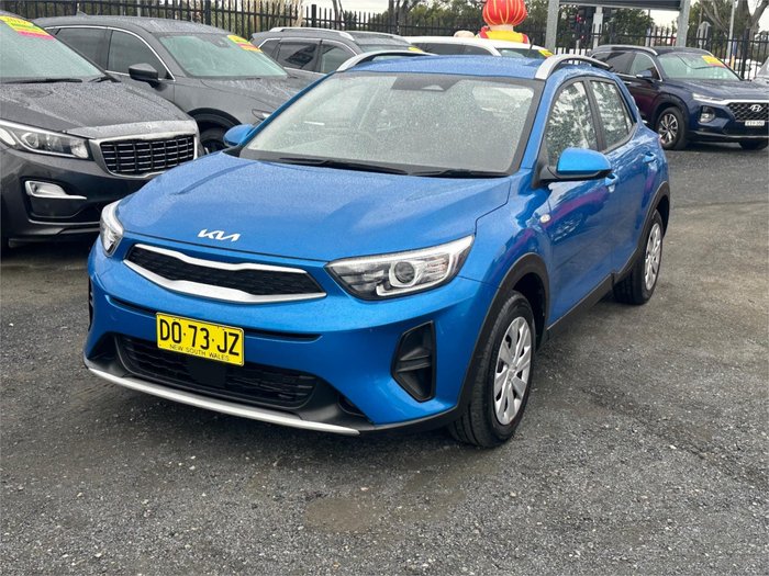 2022 KIA STONIC S