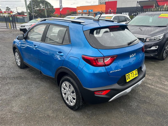 2022 KIA STONIC S