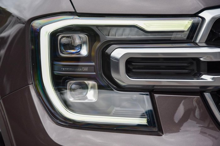 2024 Ford Everest Platinum