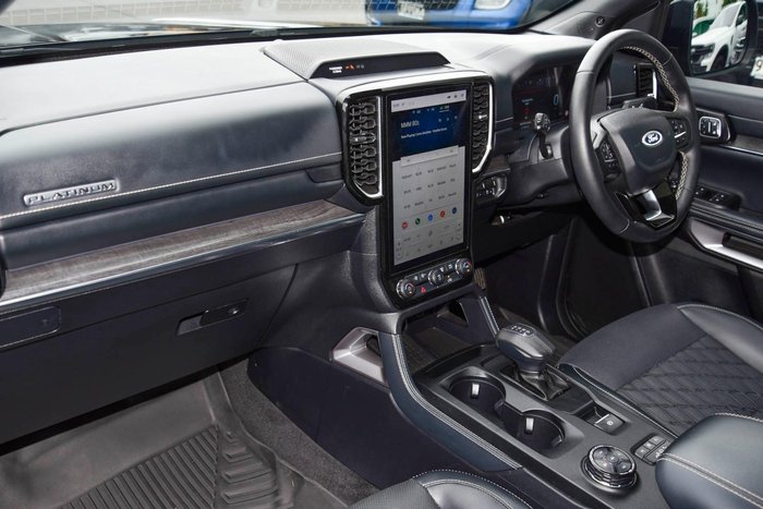 2024 Ford Everest Platinum