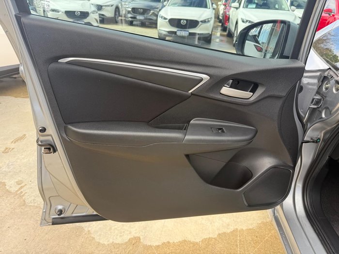 2017 Honda Jazz VTi
