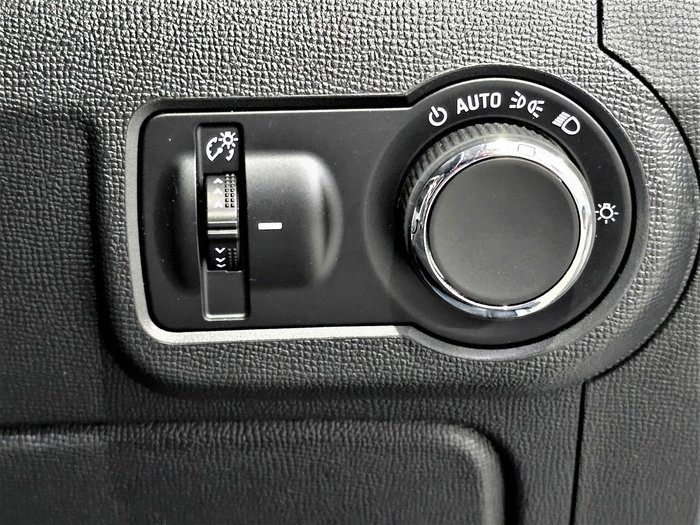 2018 Holden Colorado LS RG MY19 4X4 Dual Range Summit White