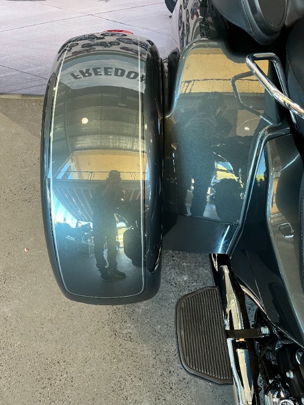 2025 Harley-davidson FLHTCUTG TRI GLIDE U/CLC 114 IRON HORSE METALLIC