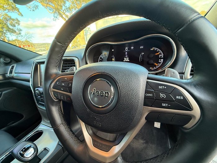 2014 Jeep Grand Cherokee Laredo WK MY15 4X4 Dual Range Billet Silver