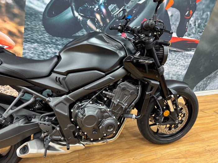 2023 Honda CB650R BLACK