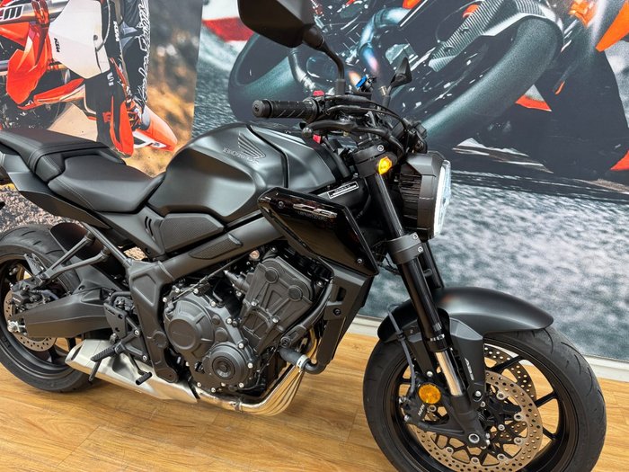 2023 Honda CB650R BLACK