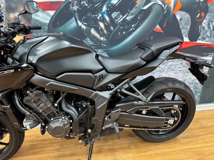 2023 Honda CB650R BLACK