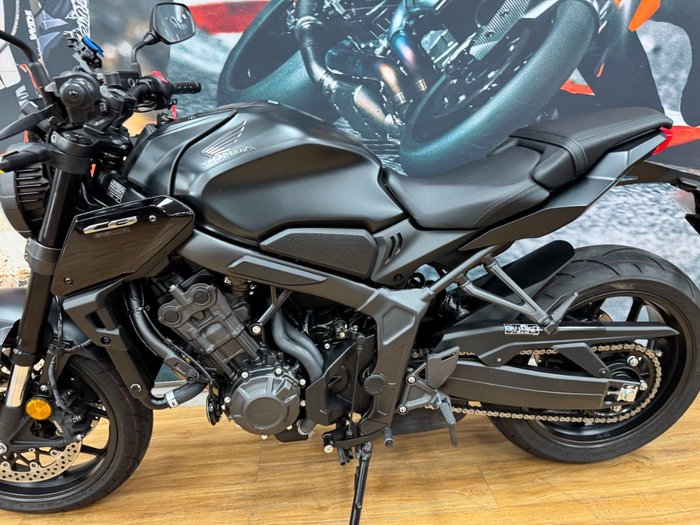 2023 Honda CB650R BLACK