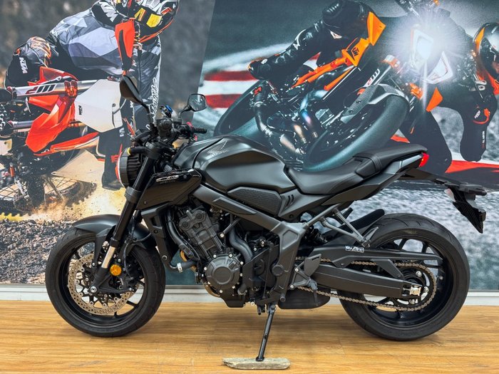 2023 Honda CB650R BLACK