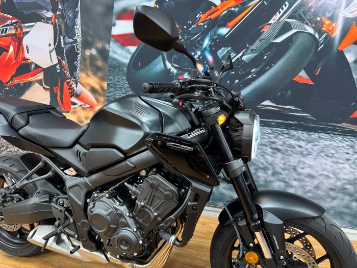 2023 Honda CB650R BLACK