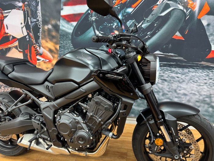 2023 Honda CB650R BLACK