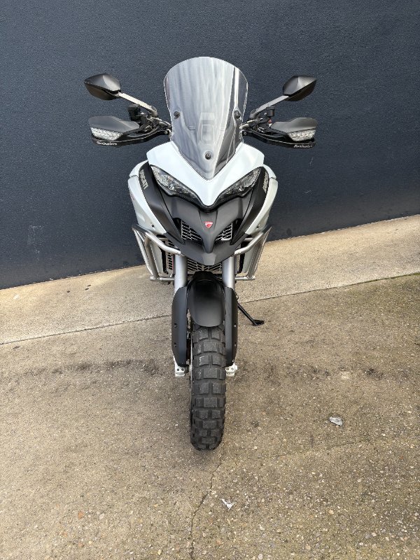 2017 DUCATI MULTISTRADA S WHITE