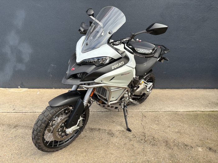 2017 DUCATI MULTISTRADA S WHITE