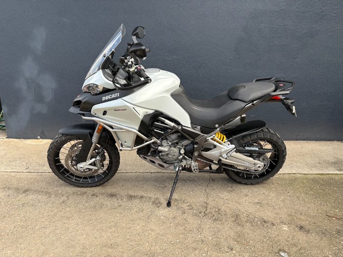 2017 DUCATI MULTISTRADA S WHITE