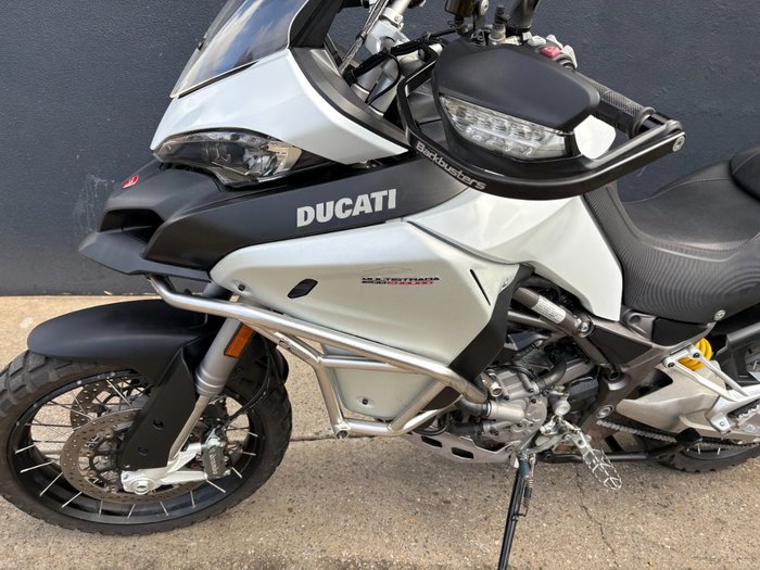 2017 DUCATI MULTISTRADA S WHITE