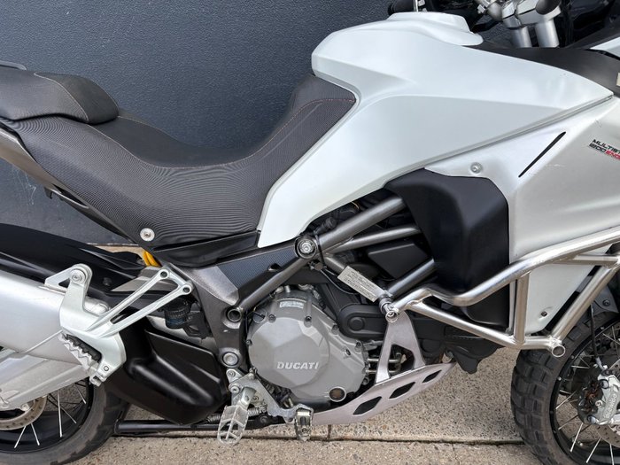 2017 DUCATI MULTISTRADA S WHITE