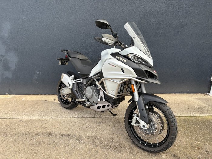2017 DUCATI MULTISTRADA S WHITE
